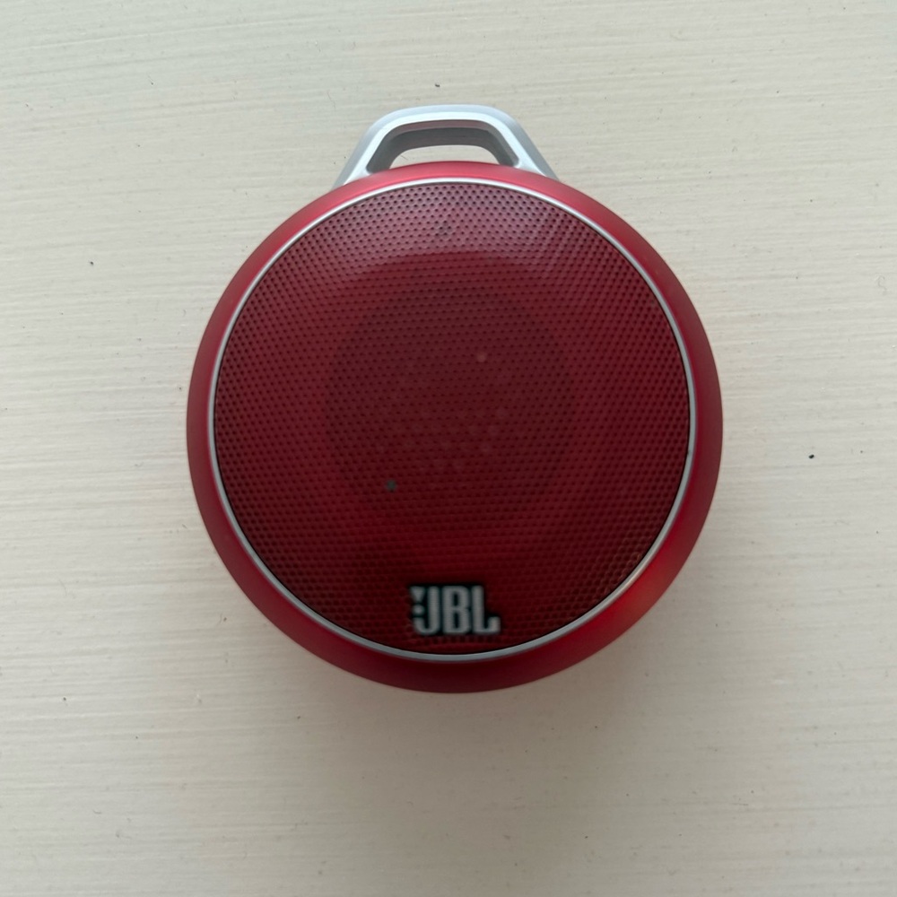 JBL Micro Wireless Ultra-Portable Speaker